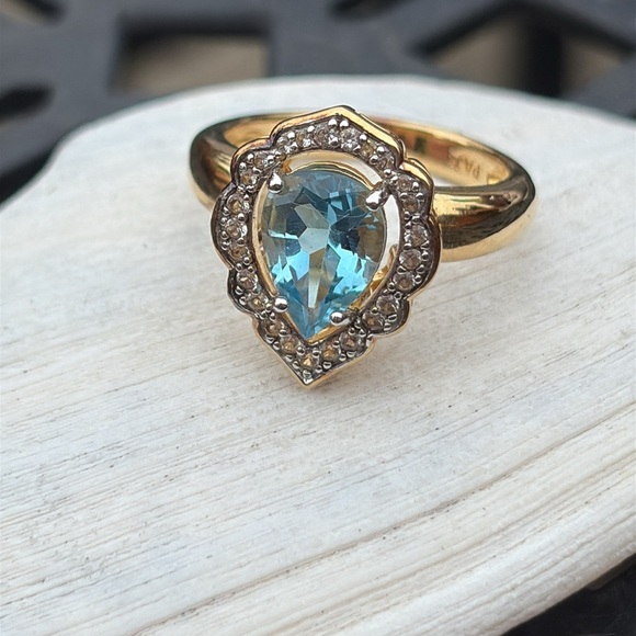 Swiss Blue Topaz Pear Cut White Sapphire Halo Cocktail Ring Size 7 18k over 925 - Picture 4 of 13